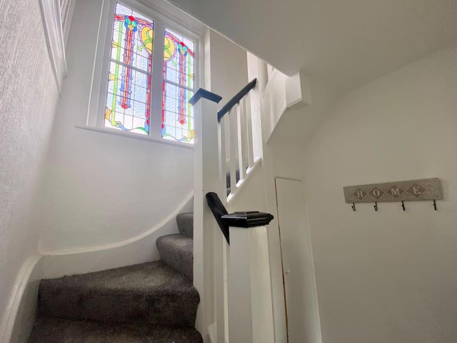 Charming Seaside Cottage In Leigh-On-Sea Southend-on-Sea Eksteriør bilde