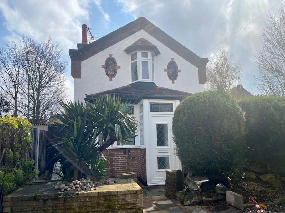 Charming Seaside Cottage In Leigh-On-Sea Southend-on-Sea Eksteriør bilde