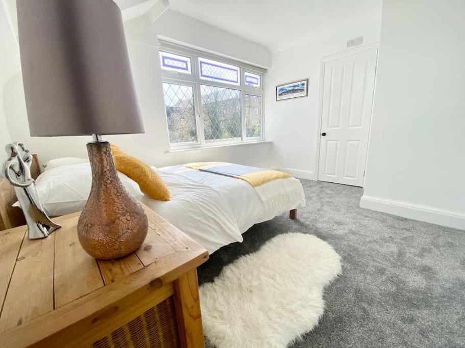 Charming Seaside Cottage In Leigh-On-Sea Southend-on-Sea Eksteriør bilde